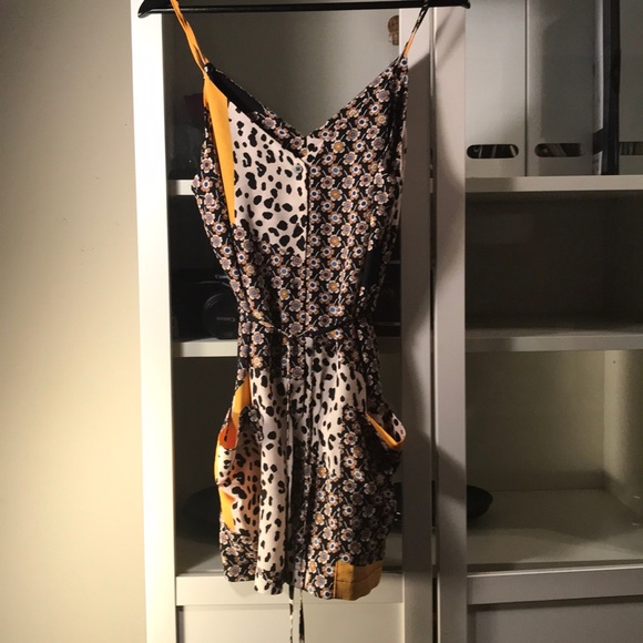 Topshop Other - TopShop Romper size 6